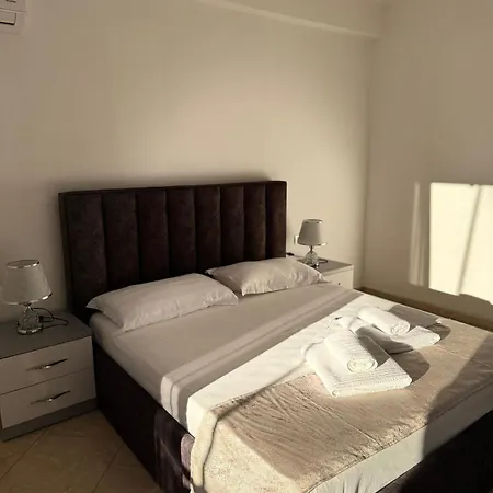 Trojan Apartment